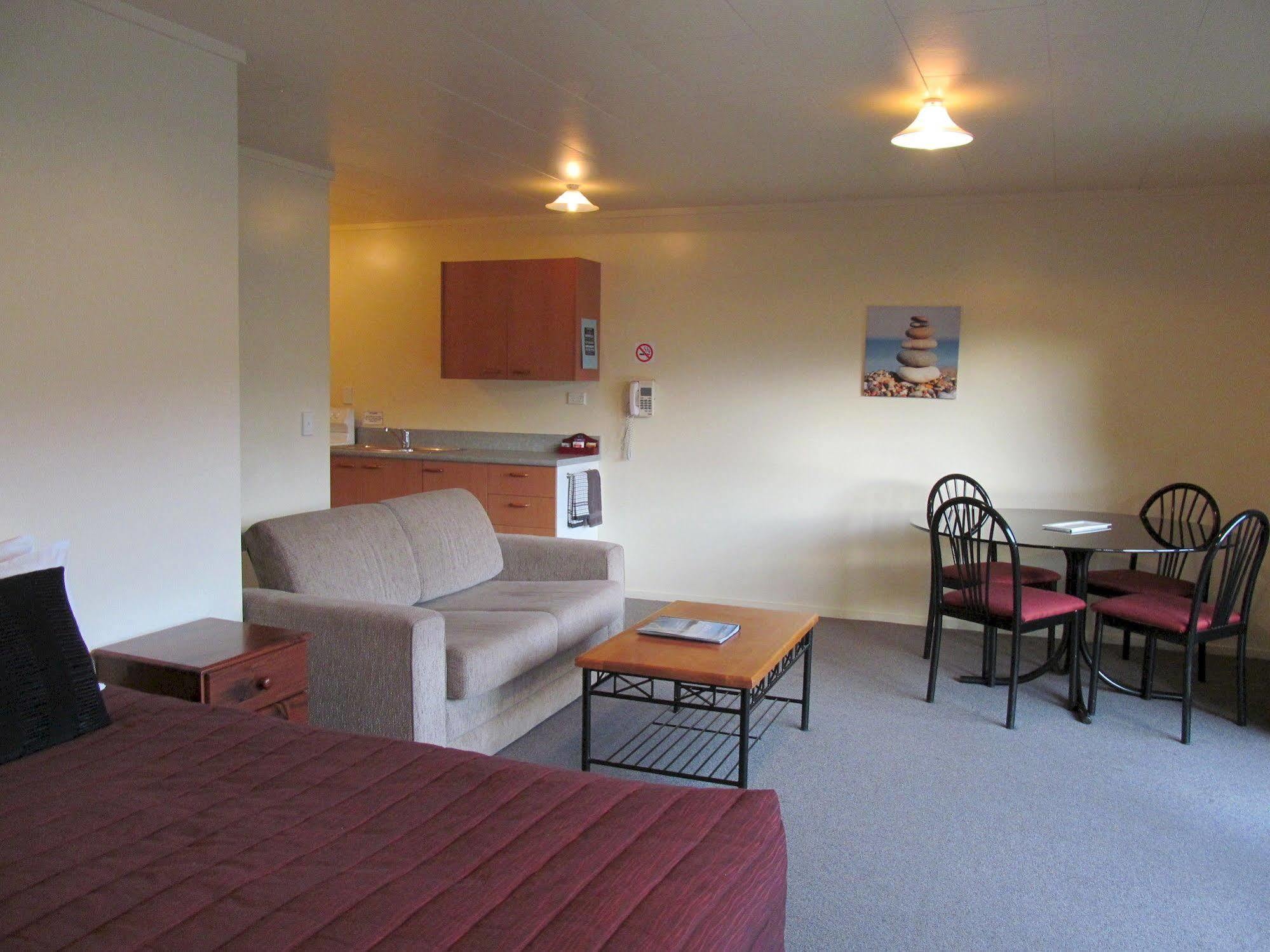 Wanaka Heights Motel Kültér fotó