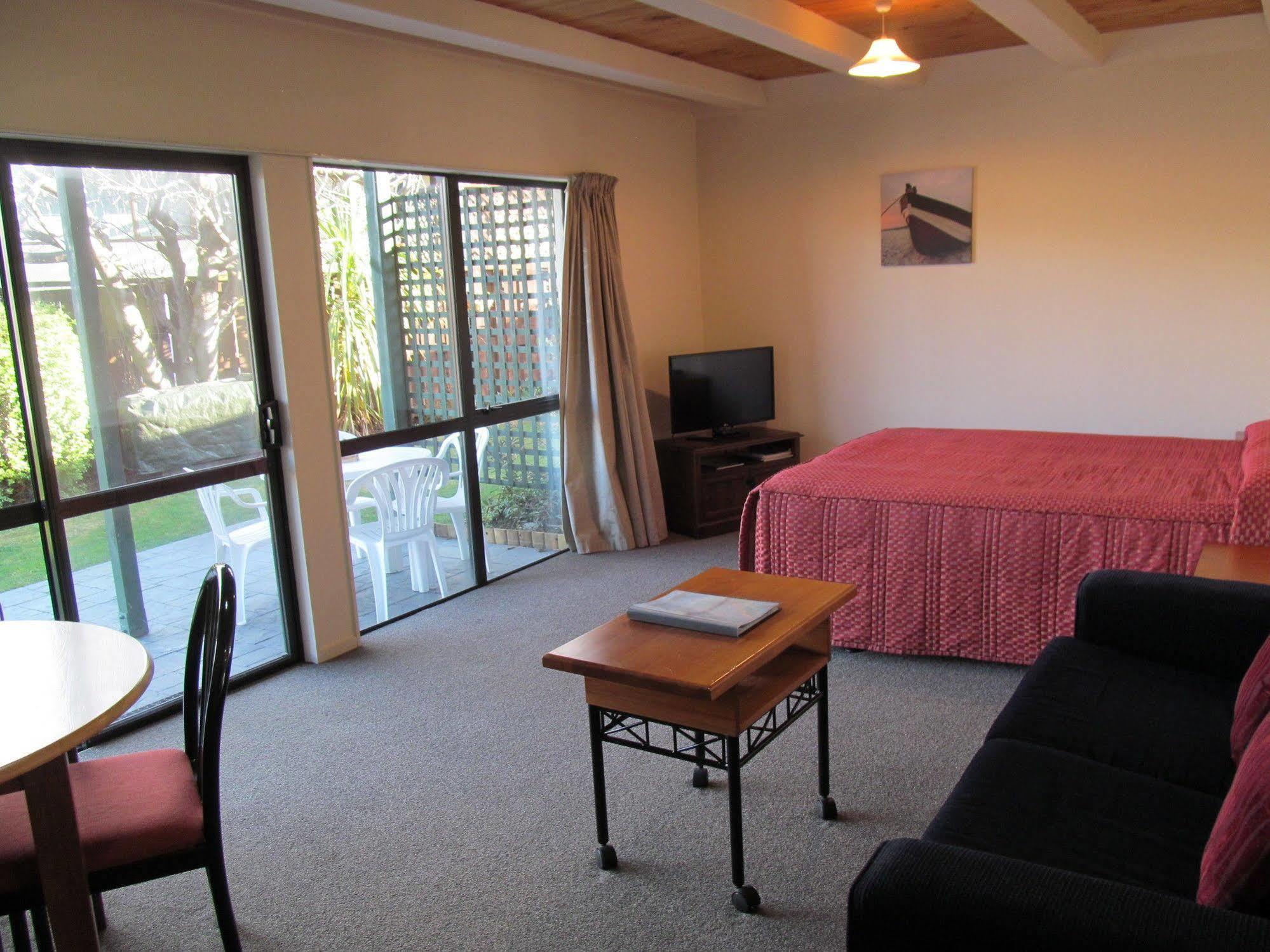 Wanaka Heights Motel Kültér fotó