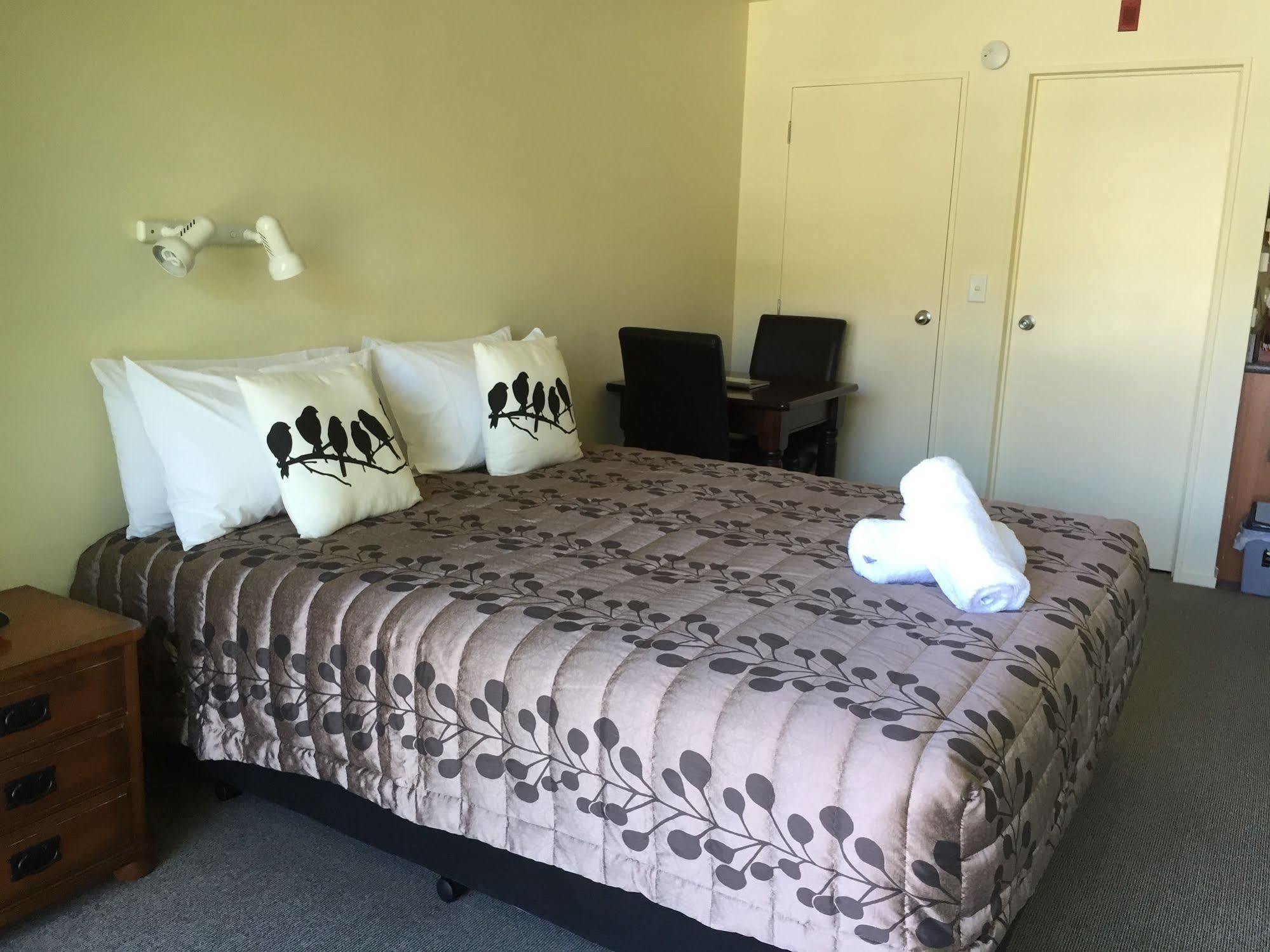 Wanaka Heights Motel Kültér fotó
